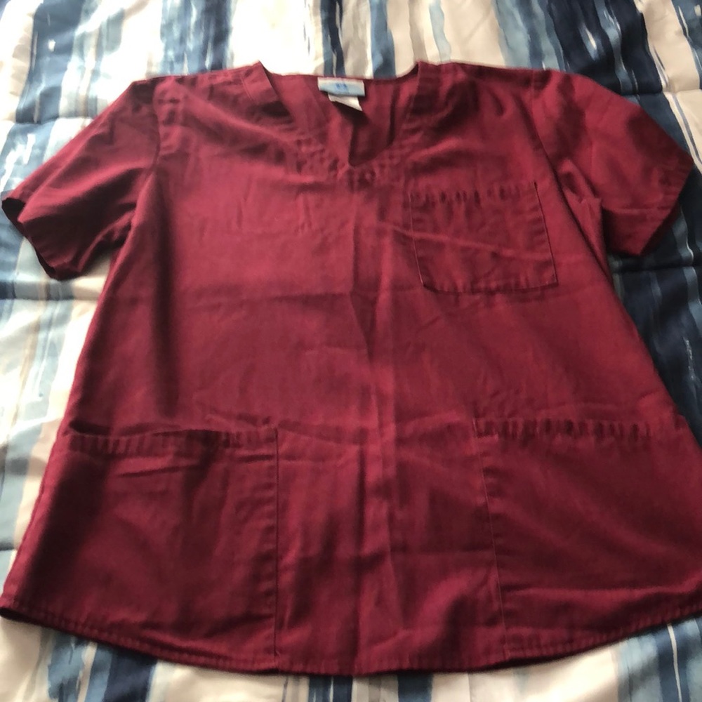 Scrub top